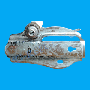 TAPA FRONTAL CON TENCION 2-2 PLATEADA MAQUINA DE COSER DOMESTICA NEGRITA -0847