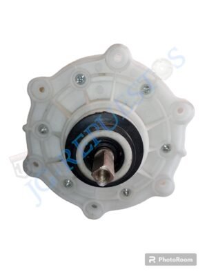 TRASMISIÓN LAVADORA ASIÁTICA EJE CUADRADO ARRIBA 2_1CMLARGO_ CUADRADO Y ROSCA ABAJO 6 HUECOS CON POLEA (MABE) 3155